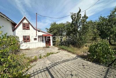 Teren intravilan de vanzare 1665 mp, front 38m, strada Piatra Craiului - 1