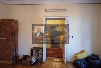 Spațiu comercial, de 300 mp, în Central - 10