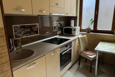 Apartament in zona Rogerius - 3