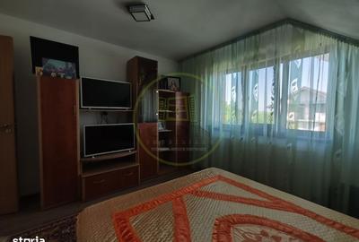 Casă cu 4 camere în Malu Mare - 5