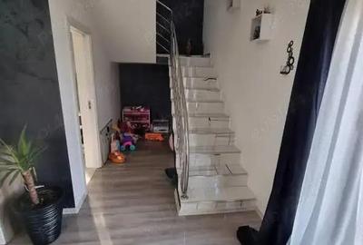 A 35 Proprietarul vinde casa amenajata ,mobilata ,utilata ,nou , Margineni Bacau, 90 mp cu teren - 16