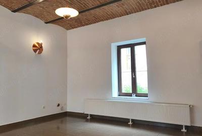Spațiu comercial, de 35 mp, în Ultracentral - 3