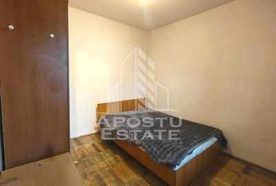 Apartament cu 2 camere la etaj intermediar, etajul 1, zona Dacia - 7