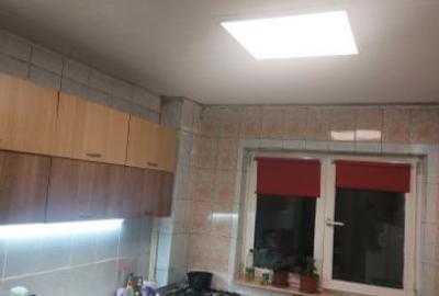 Vând ap2 cam piața muncii Mihai Bravu stradal - 1