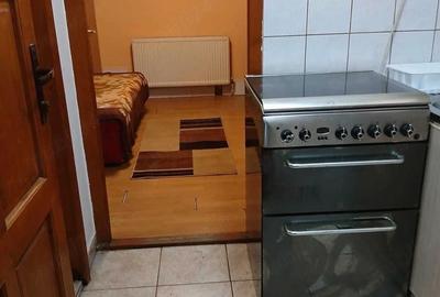 Garsonieră decomandată în Central - 3