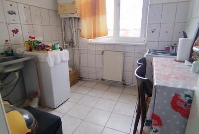 Apartament cu 3 camere decomandat în Central - 4