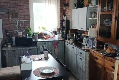 Apartament cu 2 camere decomandat în Central - 2