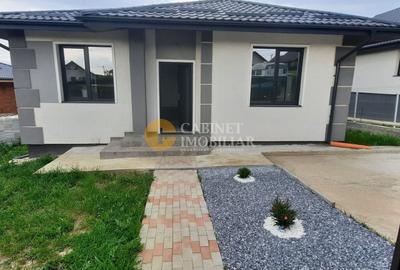 Casă individuală cu 4 camere cu Canalizare în Valea Adâncă - 14