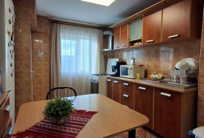 Apartament cu 4 camere decomandat, mobilat în Central - 10