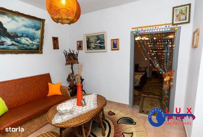 Casă cu 4 camere cu Teren 923 Mp în Niculițel - 6