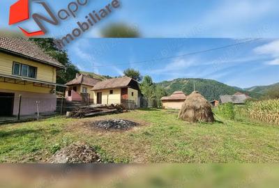 Casă cu 4 camere cu Teren 1200 Mp în Sartăș - 2