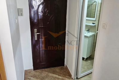 Garsonieră decomandată, mobilată în Tractorul - 4