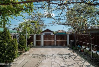 Casă cu 2 camere cu Garaj în Islaz - 19