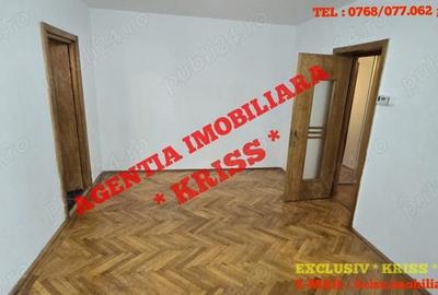 Apartament cu 2 camere semidecomandat în Calea București - 3