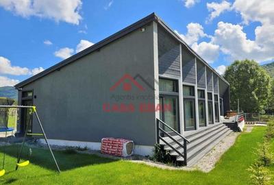 Casa (pensiune) noua an 2023 5 dormitoare teren 2020mp 380.000e - 8