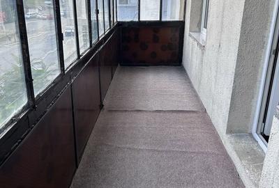 Apartament cu 3 camere decomandat în Criș - 1