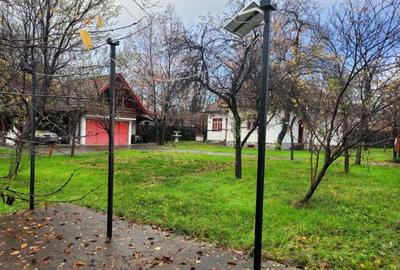 Casa tradi?ionala, in centrul satului Polovragi - 3