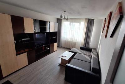 Apartament cu 3 camere decomandat, mobilat în Podu Roș - 1
