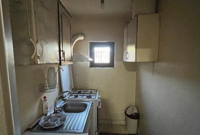Casa zona sos:Rm Sarat - 12