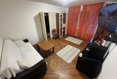 Apartament cu 2 camere semidecomandat, mobilat în Groapa