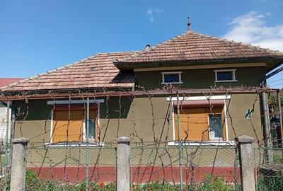 Casă cu 4 camere în Central - 3