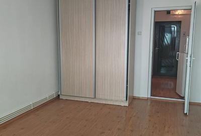 Garsonieră decomandată în Siderurgiștilor - 2