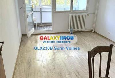 Apartament cu 3 camere semidecomandat în Berceni - 1