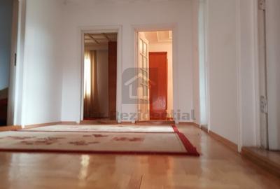Proprietate deosebita in Targu Neamt - posibiltate transformare pensiune - 9