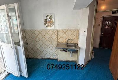 Apartament cu 2 camere decomandat în Lacul Tei - 3