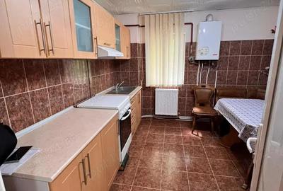 Apartament 3 camere ,etaj 2, str Popa Sapca, Dragasani, Valcea - 1