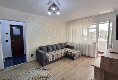 Apartament cu 2 camere semidecomandat în Micro 5 - 1