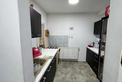 Casă cu 10 camere cu Teren 125 Mp în Lupeni - 10