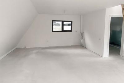 Casă cu 4 camere în Brebu - 10