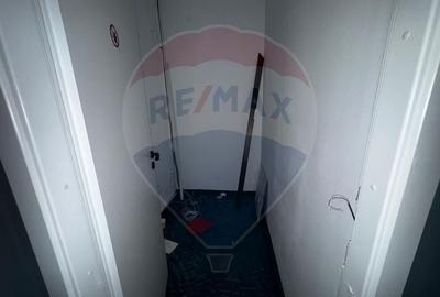 Spațiu comercial pozitionat excelent - 3