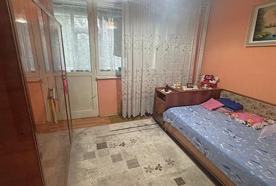 Apartament spatios, trei camere semidecomandate, etaj 1 din 4, Tiglina 3 - 3