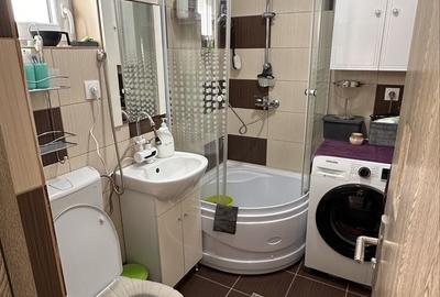 Casă cu 3 camere în Livezeni - 2