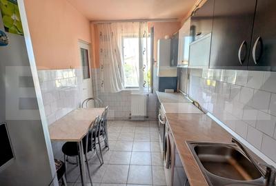 Apartament, 2 camere, decomandat, et. intermediar. - 4