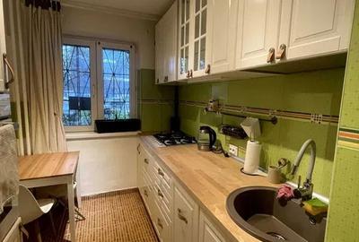 Apartament cu 3 camere semidecomandat în Drumul Taberei - 4