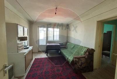 Apartament cu 2 camere de vanzare in Cugir