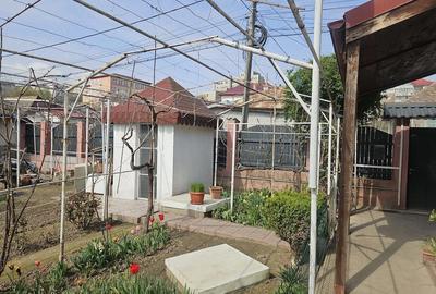 Casă cu 3 camere cu Teren 700 Mp în C5 - 6