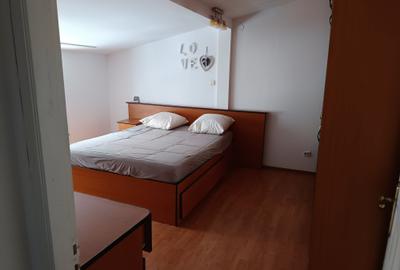 Apartament cu 3 camere semidecomandat, mobilat în Unirii - 19