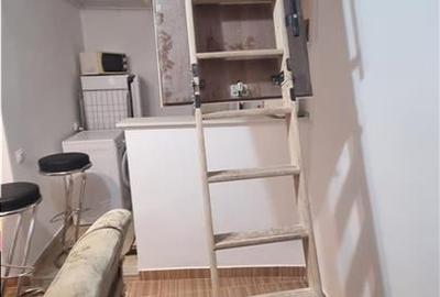 Studio la casa , zona strazii Lunga - 9