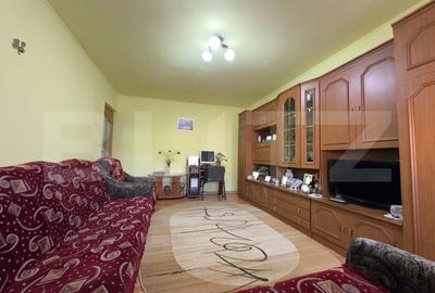 Apartament de vanzare cu 2 camere, etaj intermediar - zona Tolstoi - 2