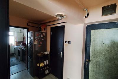 Apartament cu 3 camere semidecomandat în Plopilor - 4
