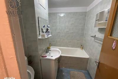 Apartament cu 4 camere decomandat în Central - 4