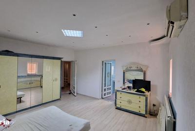 Casă cu 4 camere în Sălaj