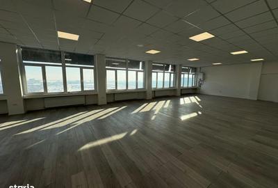 Spațiu comercial, de 250 mp, în Apărătorii Patriei - 2