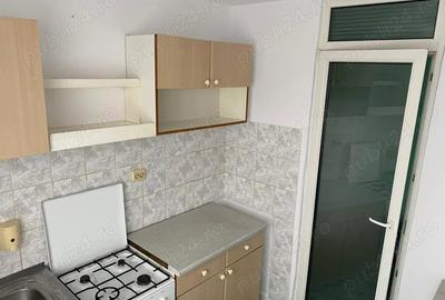Inchiriez apartament 2 camere Piata Bucuresti - 7