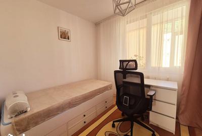 Apartament cu 4 camere decomandat în Central - 4