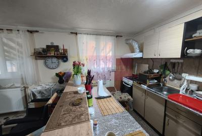 Casă individuală cu 3 camere cu Canalizare în Câmpurelu - 22